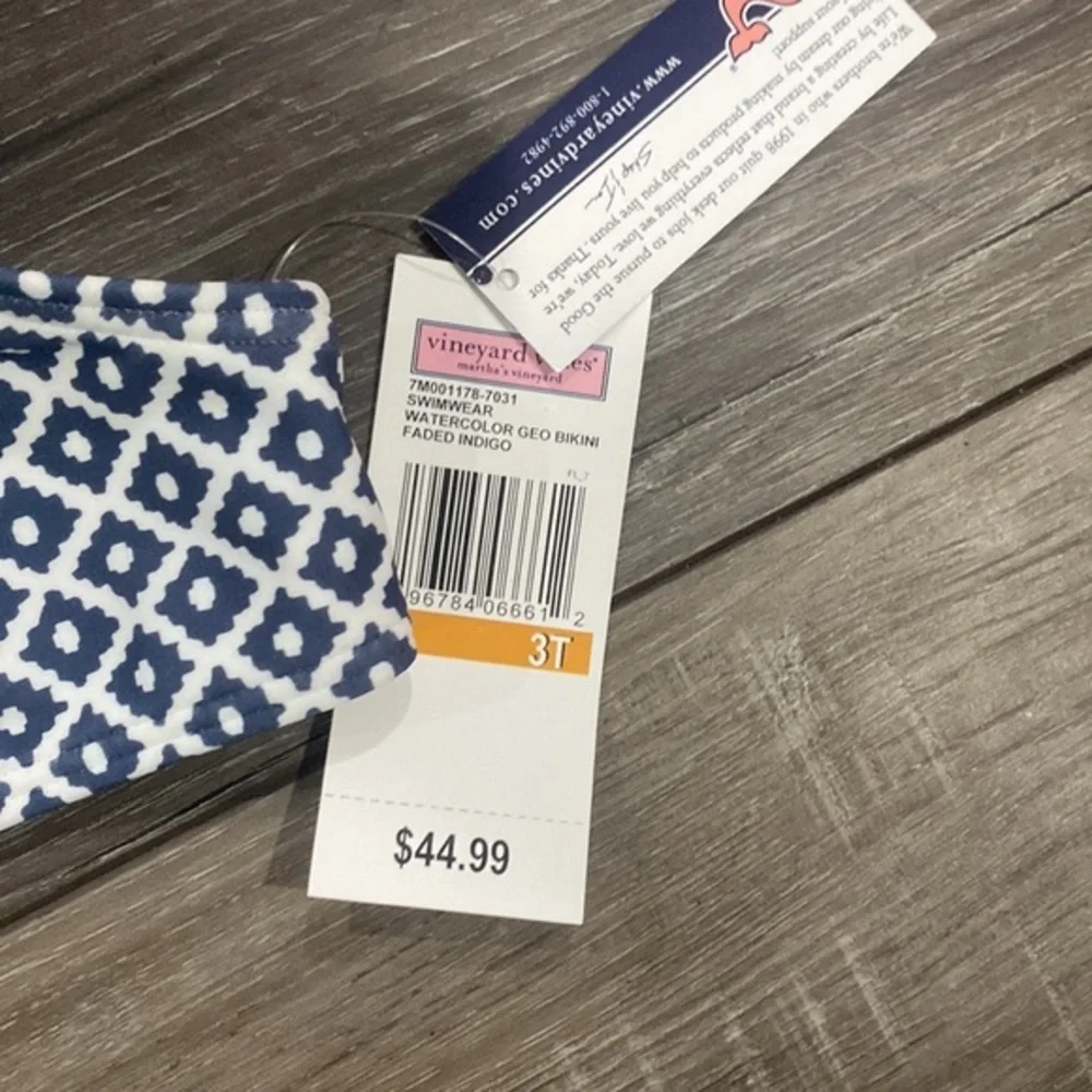 NWT! Vineyard Vines Watercolor Geo‎ Bikini Top